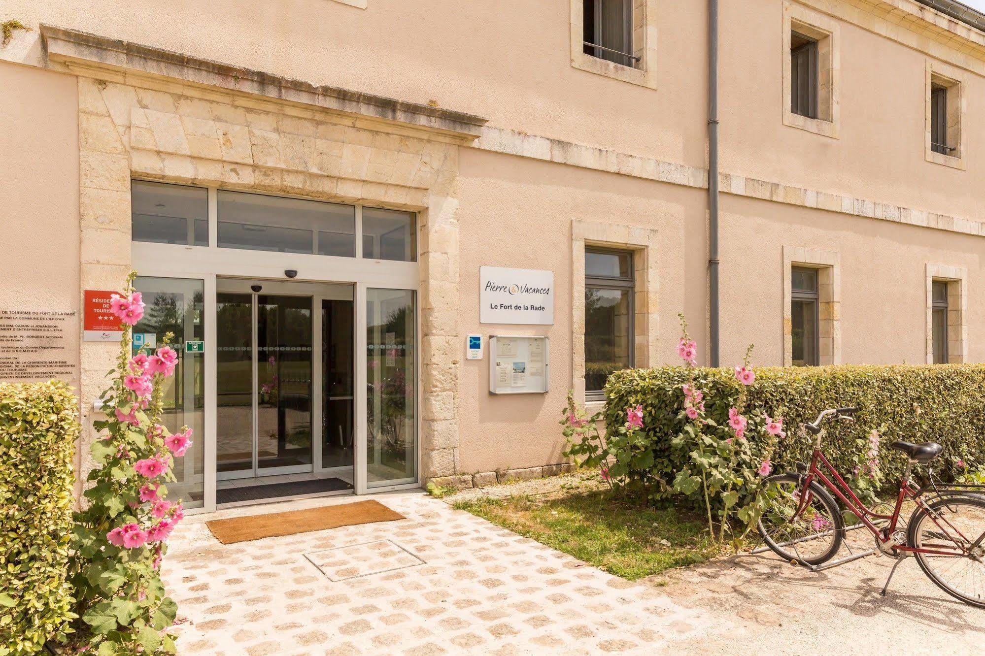 Residence Pierre & Vacances Le Fort De La Rade Іль-д'Екс Екстер'єр фото