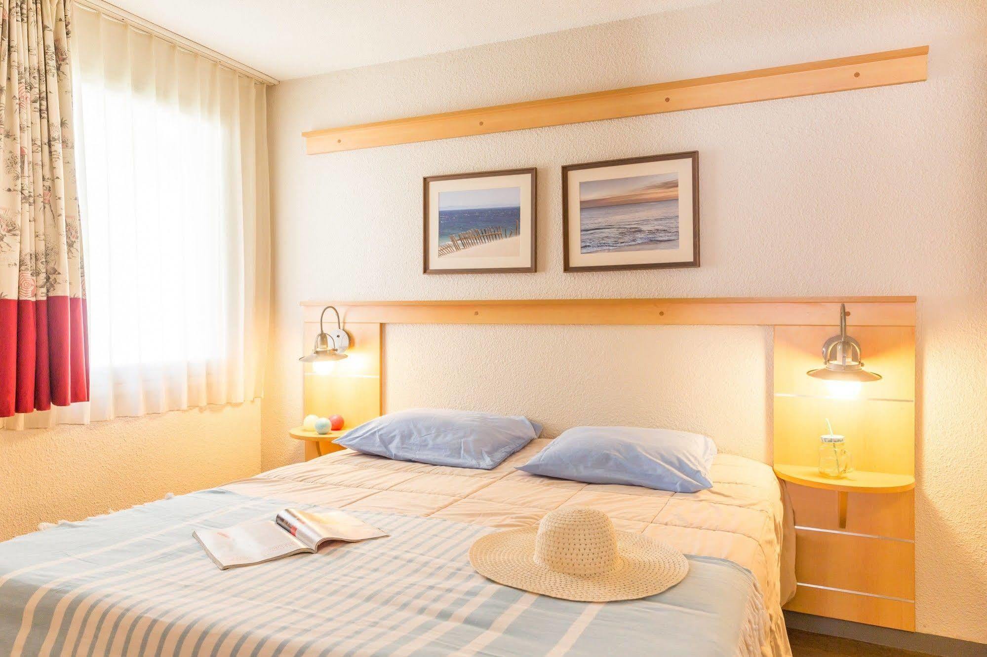 Residence Pierre & Vacances Le Fort De La Rade Іль-д'Екс Екстер'єр фото